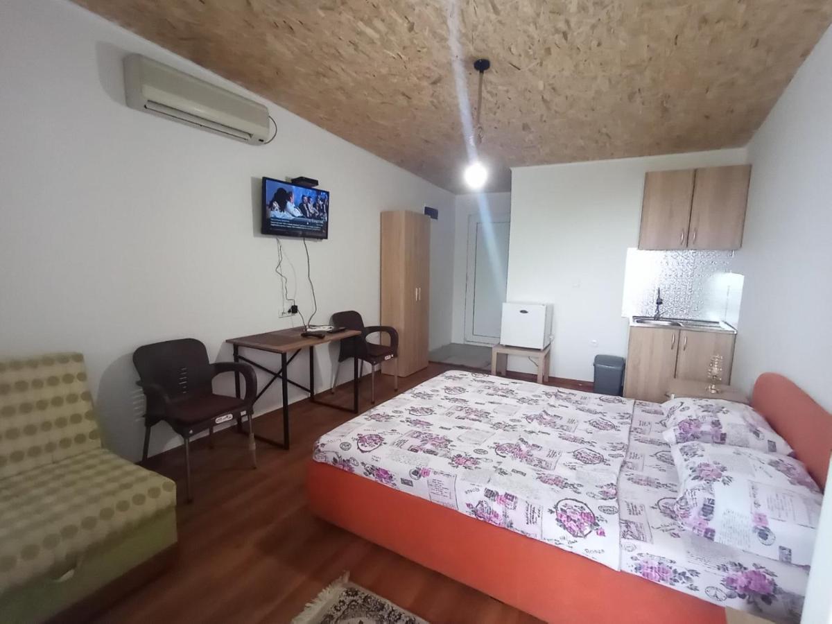 Lakeview Apartments Stojovic Virpazar Extérieur photo